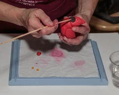 fixing the colored clay 